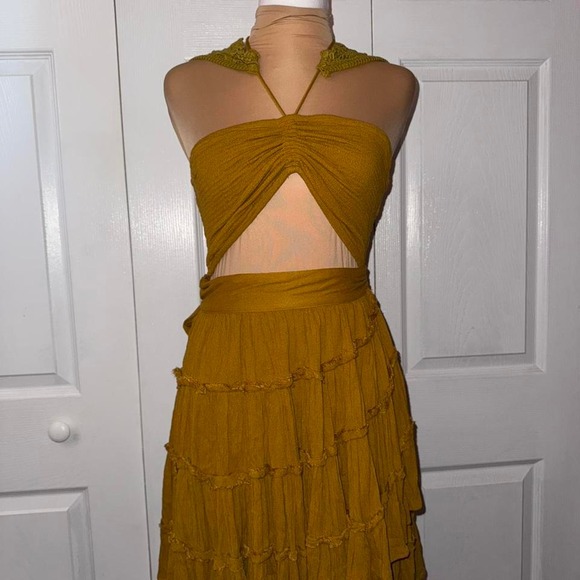 Free People Yellow Mustard Endless Summer Hot Dang Mini Dress‎ Size Medium NWOT